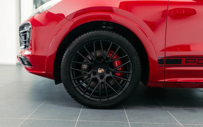 Porsche Cayenne cena 499900 przebieg: 85000, rok produkcji 2021 z Polanica-Zdrój małe 407